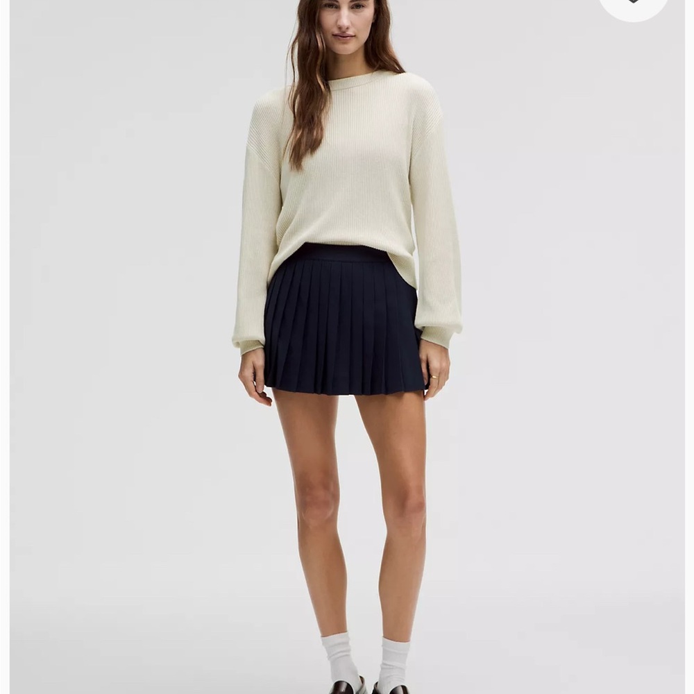 Lululemon reversible crossover sweater 
Brand new 
Women’s M